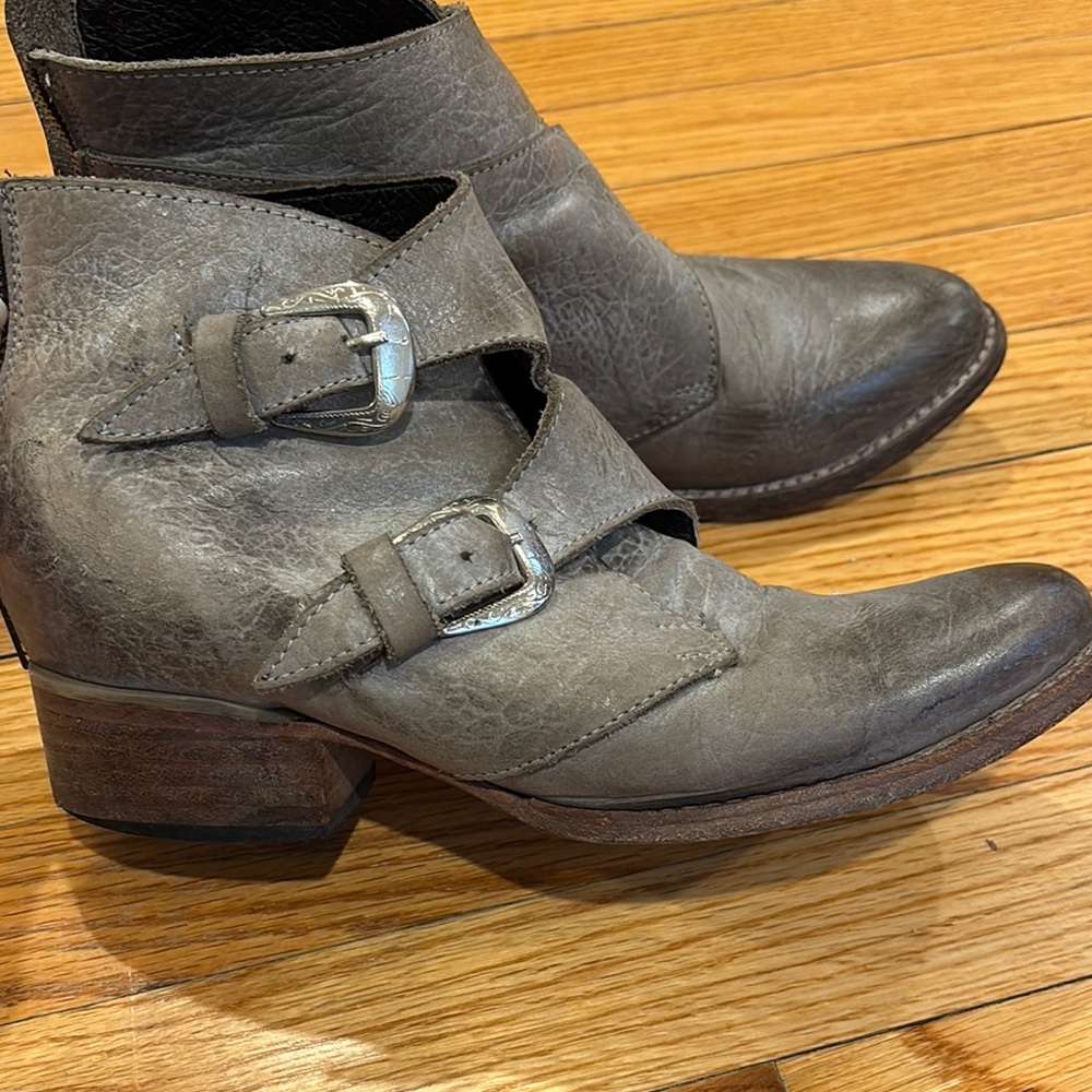 Freebird Gray Leather Ankle Boots